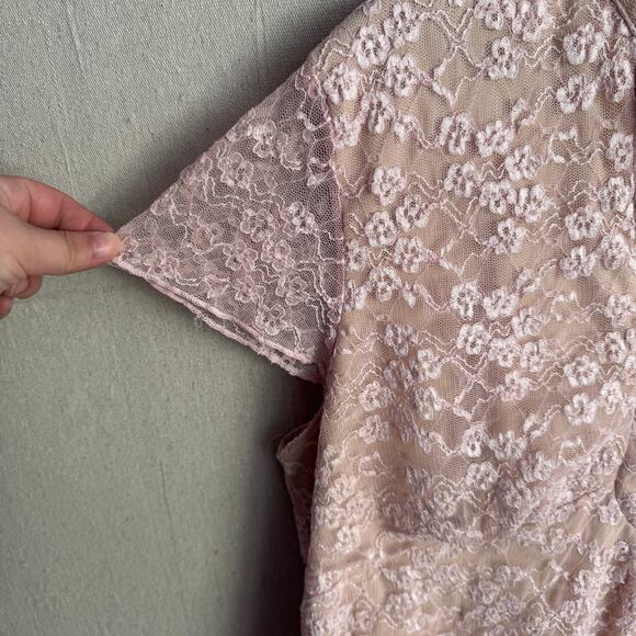 Lane Bryant Blouse Size 18 20 Pink Lace Overlay Layered Beige VNeck Short Sleeve - Picture 4 of 11